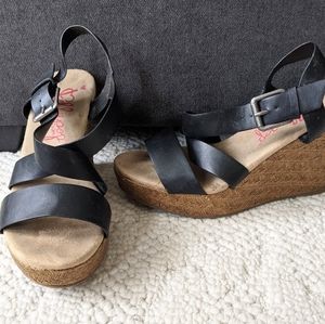 Jellypop NIYA black strappy Wedges Sandals 8